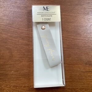 Modern Expressions Keychain Going Places New/Sealed